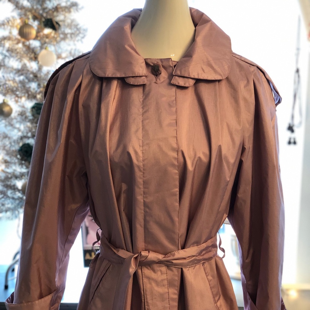 Coat - Picture 7 of 8